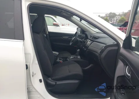 2020 Nissan Rogue Sv Intelligent Awd z USA, uszkodzony, nr VIN 5N1AT2MV7LC786567